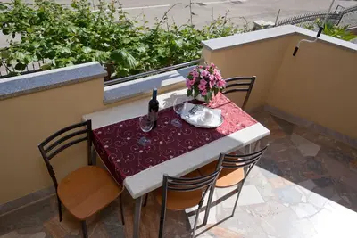 Appartement de deux chambres avec la terrasse Novigrad (A-7108-a)