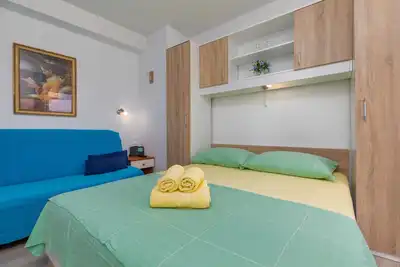 Image de Garçonnière prés de la plage Drasnice, Makarska (As-6697-c)