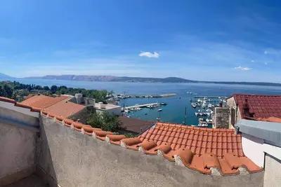 Image de Maison de vacances avec WiFi Novi Vinodolski (K-12241)