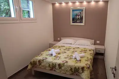 Image de Appartement de deux chambres avec la terrasse Punat, Krk (A-5410-c)