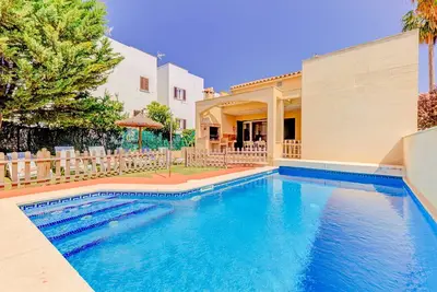 Image de Belle villa mallorquine - à seulement 100m de la plage!
