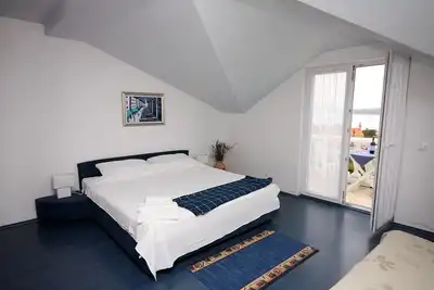 Image de Appartement d'une chambre avec le balcon et la vue sur le mer Slano, Dubrovnik (A-3183-d)