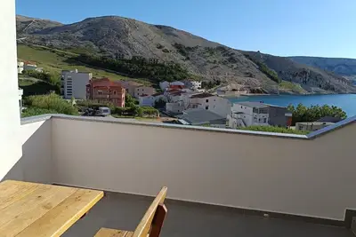 Image de Appartement de deux chambres avec la terrasse et la vue sur le mer Metajna, Pag (A-4161-a)
