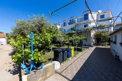 Image de Appartement d'une chambre avec le balcon et la vue sur le mer Sucuraj, Hvar (A-3589-d)