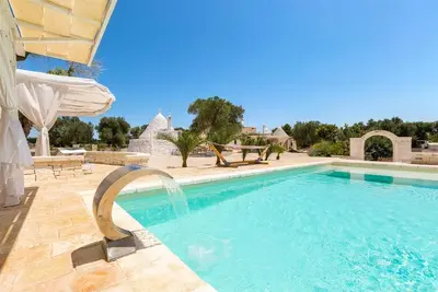 Image de 737 Trulli Ion