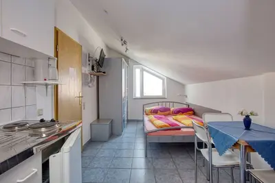 Image de Garçonnière avec air conditionné Vodice (As-6178-c)