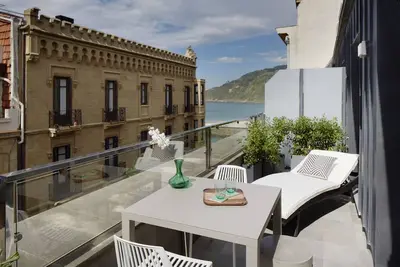 Image de Basque Terrace by FeelFree Rentals
