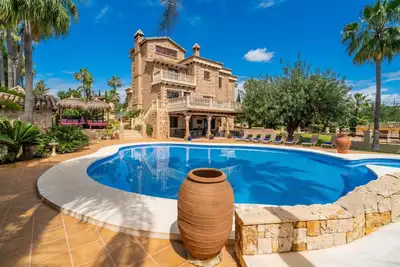 Image de Cubo's Villa Los Dos Reyes / Piscine privée / Espace détente / Activités sportives / Barbecue