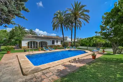 Image de Belle villa confortable avec piscine privée à Javea, Costa Blanca, Espagne pour 6 personnes