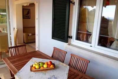Image de Appartement de deux chambres prés de la plage Kampor, Rab (A-3213-e)
