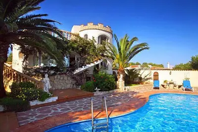 Belle villa intime  avec piscine privée à Javea, sur la Costa Blanca, Espagne pour 6 personnes