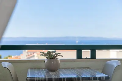 Image de Appartement d'une chambre avec le balcon et la vue sur le mer Makarska (A-6632-a)