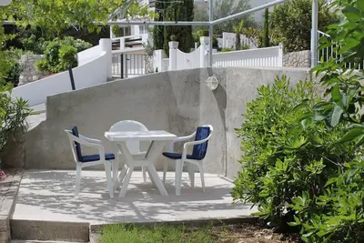 Image de Appartement d'une chambre avec la terrasse Baska, Krk (A-5352-a)