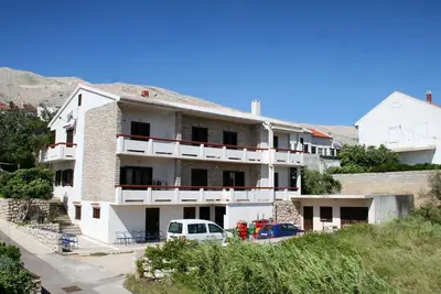 Image de Appartement de deux chambres avec le balcon et la vue sur le mer Pag (A-532-a)