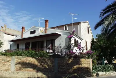 Image de Garçonnière avec air conditionné Vis (As-1170-b)