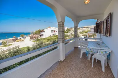 Image de Appartement de deux chambres prés de la plage Kustici, Pag (A-6353-a)