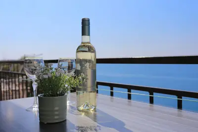 Image de Garçonnière avec le balcon et la vue sur le mer Brela, Makarska (As-2718-b)