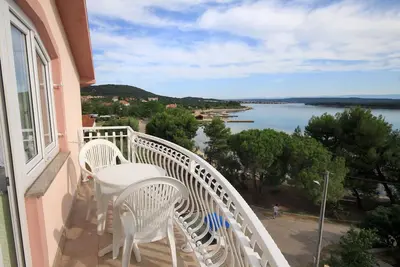 Image de Appartement de quatre chambres prés de la plage Kraj, Pasman (A-334-f)