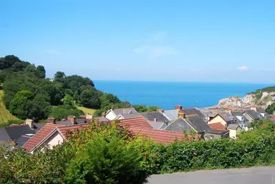 Image de Bay Breeze - Quatre Chambres Maison, Couchages 7