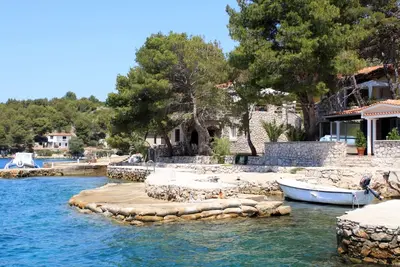 Image de Appartement de deux chambres prés de la plage Lavdara, Dugi otok (A-434-a)