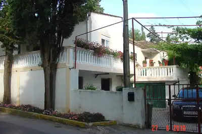 Image de Appartement de deux chambres avec la terrasse Sveti Filip i Jakov, Biograd (A-13225-a)