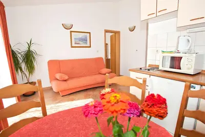Image de Appartement d'une chambre prés de la plage Promajna, Makarska (A-2605-a)