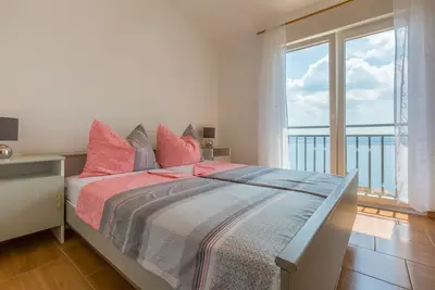 Image de Appartement de deux chambres avec la terrasse et la vue sur le mer Dramalj, Crikvenica (A-5551-e)