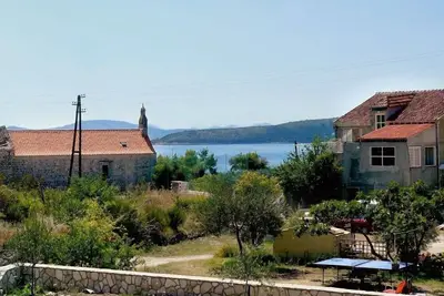 Image de Appartement de deux chambres avec la terrasse et la vue sur le mer Slano, Dubrovnik (A-3184-b)
