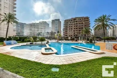 Image de Apolo Xvi 2 4 19 - Grupo Turis - Calpe, Costa Blanca