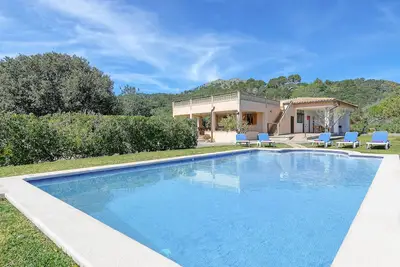 Image de Can Rafal - Cette villa comprend une piscine privée, Wi-Fi et proche des commodités