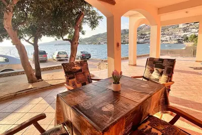 Image de Appartement de deux chambres prés de la plage Metajna, Pag (A-6465-c)