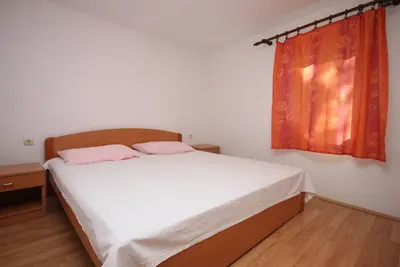 Image de Appartement d'une chambre prés de la plage Zubovici, Pag (A-6356-d)
