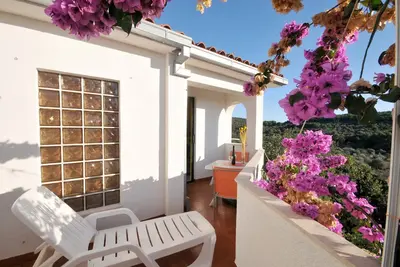 Image de Appartement d'une chambre avec la terrasse et la vue sur le mer Okrug Donji, Ciovo (A-13732-a)