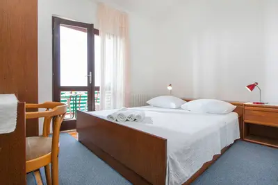 Image de Appartement de deux chambres avec le balcon et la vue sur le mer Podgora, Makarska (A-2604-a)