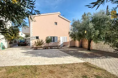 Image de Appartement de deux chambres avec le balcon et la vue sur le mer Rogoznica (A-2895-c)