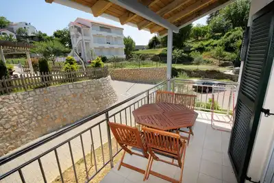 Image de Appartement d'une chambre prés de la plage Kampor, Rab (A-3213-h)