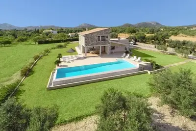 Image de Villa incroyable à seulement 5 minutes de la ville de Pollensa!