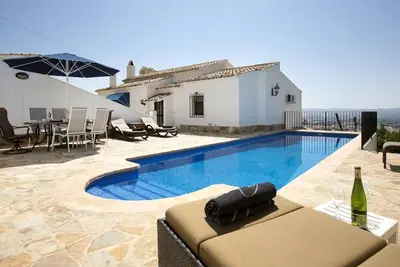 Image de Villa classique et romantique à Javea, Costa Blanca, Espagne avec piscine privée pour 8 personnes
