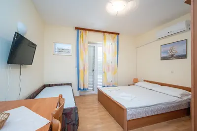 Image de Garçonnière prés de la plage Razanac, Zadar (As-5766-b)