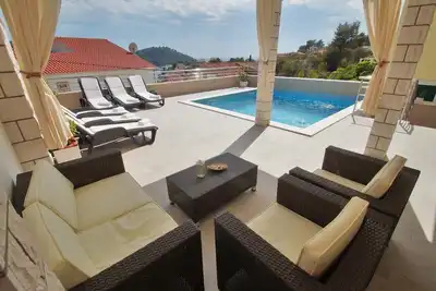 Image de Maison pour la famille avec la piscine Brna, Korcula (K-13943)