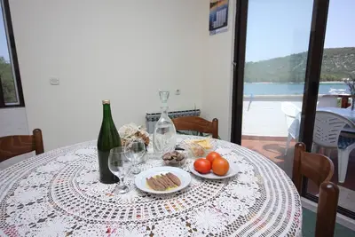 Image de Appartement de deux chambres prés de la plage Baie Mala Lamjana, Ugljan (A-347-b)