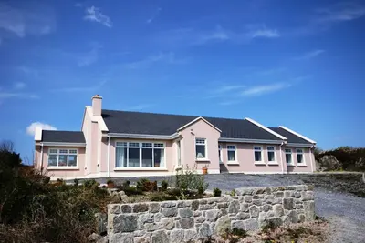 Image de Les Uplands, Spiddal