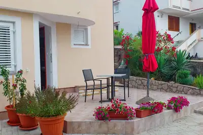 Image de Appartement d'une chambre avec la terrasse Cizici, Krk (A-5469-c)