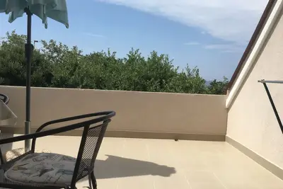 Image de Appartement d'une chambre avec la terrasse et la vue sur le mer Potocnica, Pag (A-4096-c)