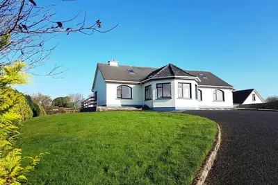 Pooreen House - dort 7 invités dans 5 chambres