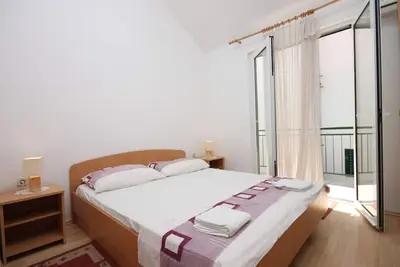 Image de Appartement d'une chambre prés de la plage Zaostrog, Makarska (A-6659-b)