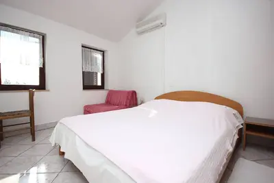 Garçonnière avec air conditionné Punta kriza, Cres (As-383-a)