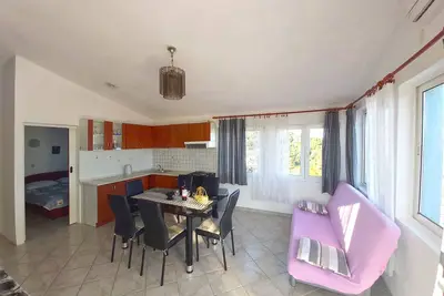 Image de Appartement de deux chambres avec la terrasse et la vue sur le mer Sali, Dugi otok (A-8181-a)