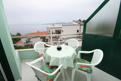 Image de Appartement d'une chambre avec la terrasse et la vue sur le mer Brela, Makarska (A-6907-a)