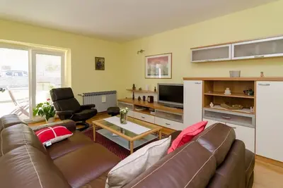 Image de Appartement de trois chambres avec la terrasse Nin, Zadar (A-11900-a)